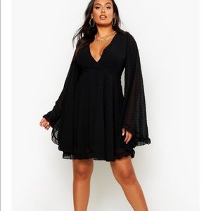 Plus Dobby Chiffon Wide Sleeve Black Skater Dress